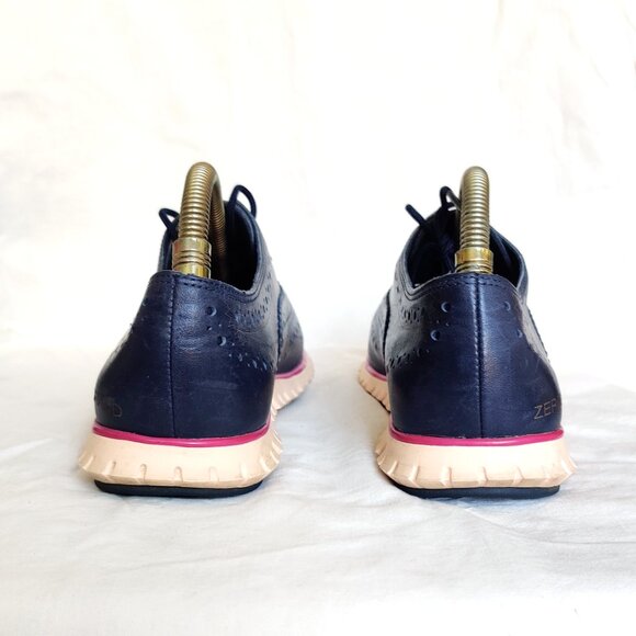 COLE HAAN Zerogrand Leather Wing Lace-up Oxford Marine Blue & Pink Sole 6B EUC - Picture 6 of 8
